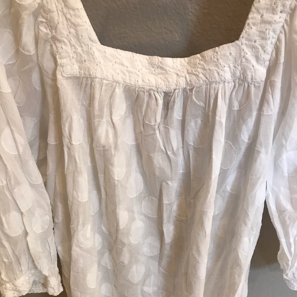 Adorable Eyelet & Polka Dot Top Sz L 16